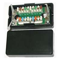 Spojovací box UTP Cat5E narážecí, černá