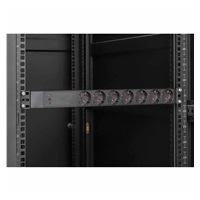 Intellinet prodlužovací přívod, 7 zásuvek, 19" 1U, 3m, černá
