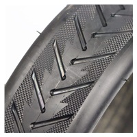 RhinoTech bezdušová pneumatika silniční s ventilkem pro Scooter 8.5x2, černá