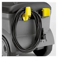 Kärcher Puzzi 10/1 extraktor