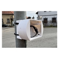 TP-LINK adaptér držáků kamer D-TC3XX-C,D-TC5XX-C,D-TC5XX-CL pro uchycení na sloup (60-130mm), bílý s krytkou kabelů(1ks)