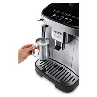BAZAR - DeLonghi Magnifica Evo ECAM 290.31.SB automatický kávovar, 1450 W, 15 bar, vestavěný mlýnek - opraveno
