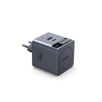 UGREEN síťová rychlonabíječka se zatahovacím kabelem 45W 3-Port, 2x USB-C, 1x USB-A, GaN, stříbrná