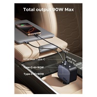 UGREEN rychlonabíječka do auta se zatahovacím kabelem 90W 3-Port, 2x USB-C,1x USB-A, GaN, stříbrná