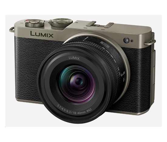 Panasonic Lumix DC-S9 + 18-40mm F4,5-6,3 Black Titanium Limited Edition