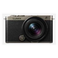Panasonic Lumix DC-S9 + 18-40mm F4,5-6,3 Black Titanium Limited Edition