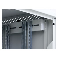 TRITON 19" jednodílný rozvaděč 9U/600mm, odnímatelné boční kryty