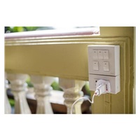 SKROSS cestovní adaptér Europe pro cizince v ČR, typ E/F